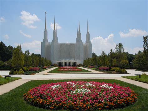 Mormon Temple Debuts 33rd Annual Festival of Lights | Kensington, MD Patch