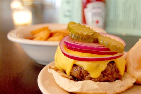 New York’s Most Beloved Burger Joint Has (Almost) Been Cloned Downtown | Observer