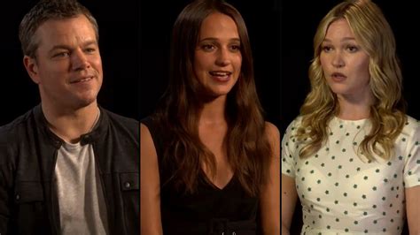 The jason bourne cast explain the movie in 75 seconds & it's hectic af - scoopnest.com