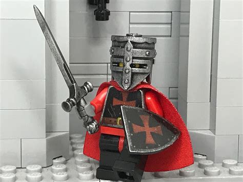 LEGO CASTLE Custom Templar Crusader Knight with Great Helm | Etsy