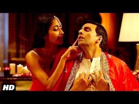 "I Don't Know What To Do" Remix [Full Song] Housefull | Akshay Kumar, Jiah Khan - YouTube