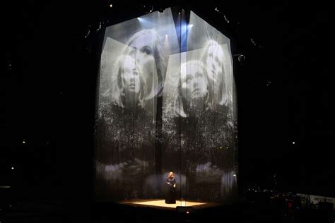 Adele – World Arena Tour | Es Devlin