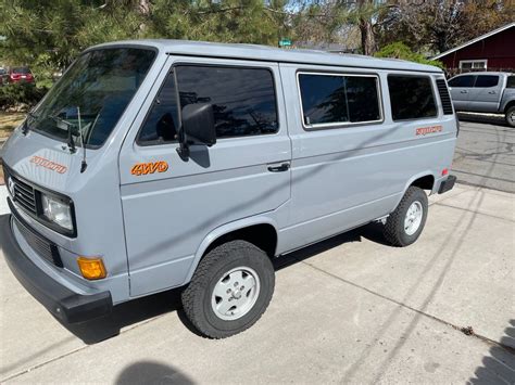 Syncro de Mayo: 1987 Volkswagen Type 2 T3 Vanagon Syncro - DailyTurismo