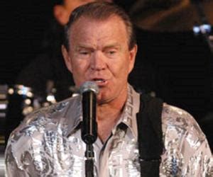 Glen Campbell Biography - Facts, Childhood, Family Life & Achievements