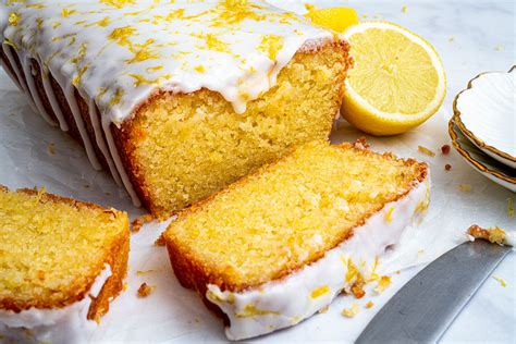 Lemon Drizzle Cake Recipe - Cake Baking