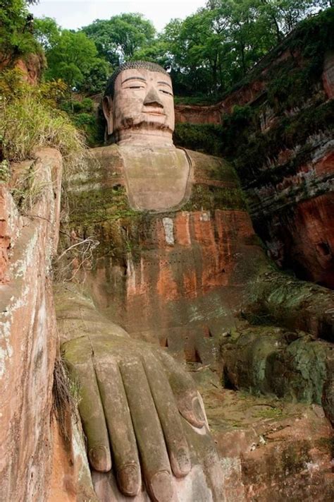 Buddha Statue in Leshan | Entertainment Blog Pictures