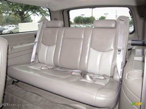 2005 Gmc yukon denali interior photos