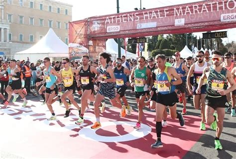 Thousands Of Participants Join Athens Half-Marathon - GreekReporter.com