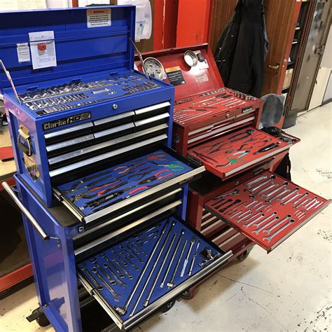 Blue and Red Organised Toolboxes | Tool box organization, Tool box, Tool organization