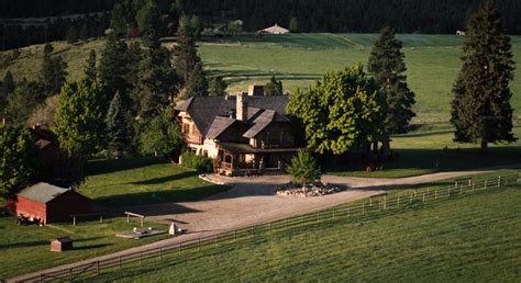 The Real Ranch in Montana Where "Yellowstone" Is Filmed (2022)