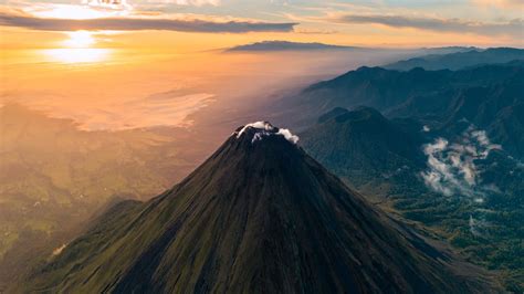 ARENAL VOLCANO HIKE in Costa Rica - The Ultimate Guide