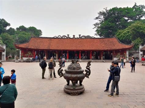 Temple of Literature Hanoi | History, Hours, Ticket, Dress Code