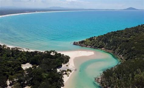 Visit Hat Head Beach New South Wales