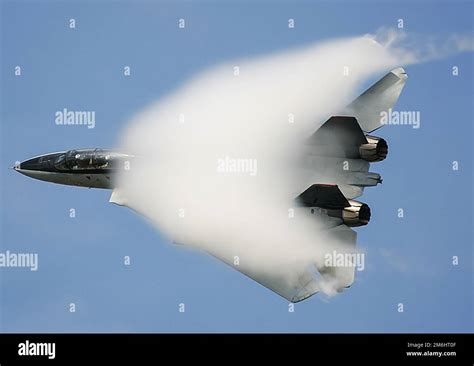 The fighter overcomes the sound barrier Stock Photo - Alamy