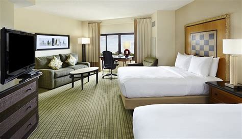 Hilton Orlando Lake Buena Vista - Disney Spring Area Rooms: Pictures & Reviews - Tripadvisor