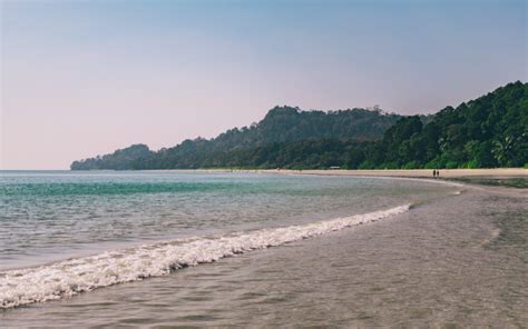 10 of the most beautiful beaches in Asia