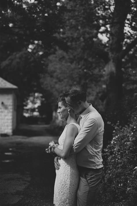 A Quatrefoil Restaurant Wedding - Janice Yi Photography