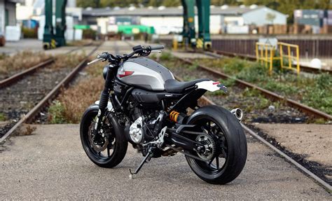 Yamaha XSR700 Scrambler "Super 7" by JVB-Moto | Motorcycle usa, Yamaha, Moto bike