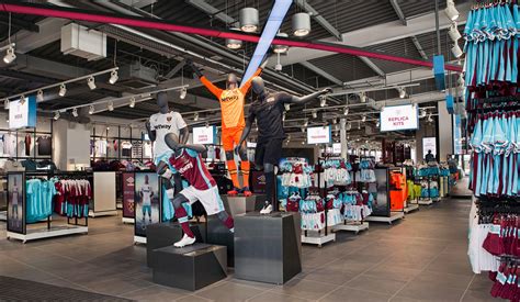 442 Design › West Ham FC Stadium Store