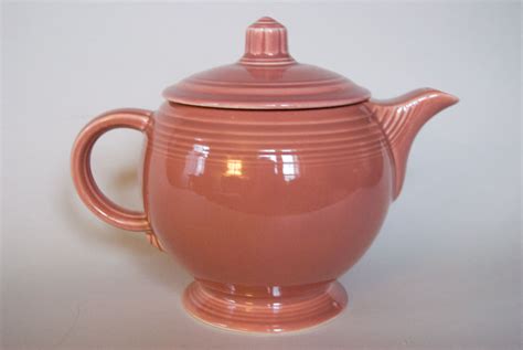 Fiesta Vintage 50s Color Rose Medium Size Teapot