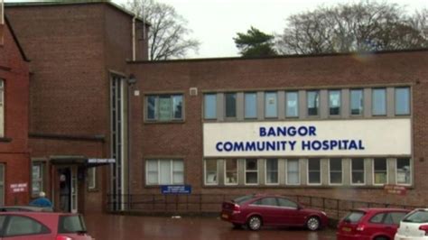 Bangor Hospital: Trust recommends care unit closure - BBC News