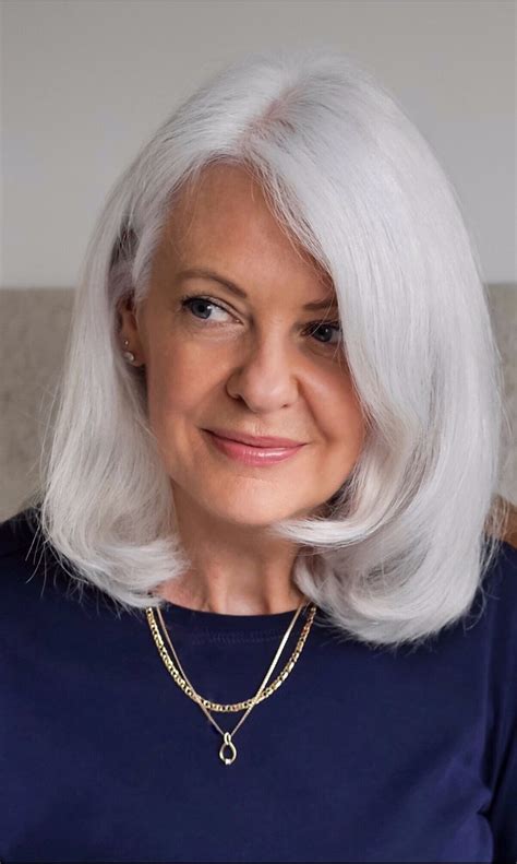 White hair over 50 | Gray hair beauty, Natural white hair, Hair pictures