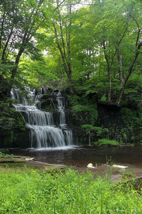 Waneta Lake Falls - See Swim