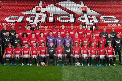 Manchester United squad photo 2019/20 revealed - Manchester Evening News