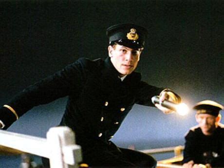 Ioan Gruffudd as Officer Lowe in Titanic (1997) | Titanic movie, Ioan ...