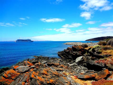 Dancing at Sea: Kangaroo Island, Australia