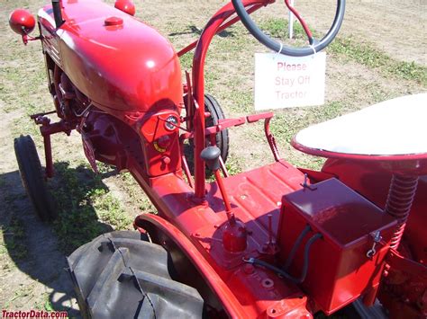 TractorData.com Farmall Cub tractor photos information