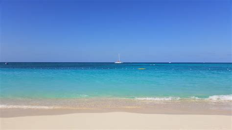 Review: Westin Grand Cayman Seven Mile Beach Resort & Spa