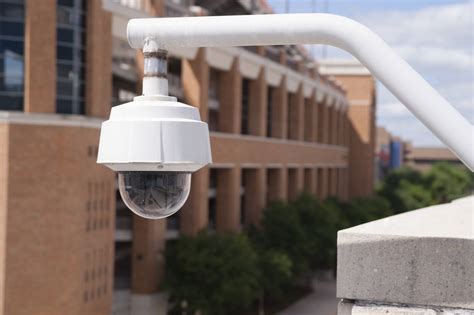 6 Reasons To Install CCTV Cameras In Schools