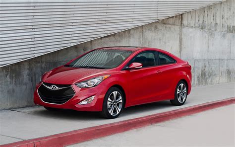 Styling Size-Up: 2013 Hyundai Elantra Coupe