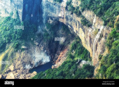 Nohkalikai Falls Cherrapunji, Meghalaya, India Stock Photo - Alamy