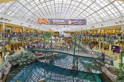 West Edmonton Mall, Edmonton, Alberta | GoToVan | Flickr