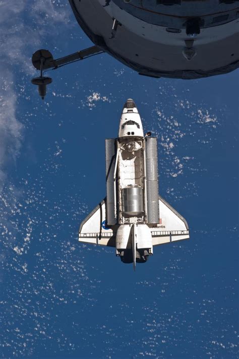 The Final Space Shuttle Mission: STS-135 - Atlantis prior to docking - Unexplained Mysteries ...