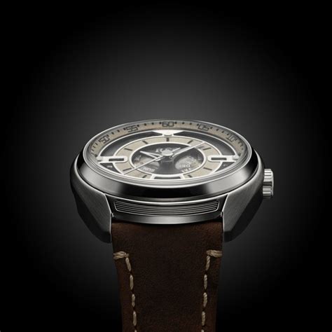 REC WATCHES 901-02 AUTOMATIC CONTEENIUM