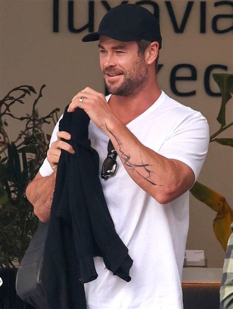 Chris Hemsworth Shows Off His New Abstract Arm Tattoo in Sydney — See ...