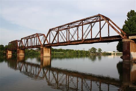 UPRR Brazos River Bridge Reflection (Waco, Texas) | 1906 Uni… | Flickr