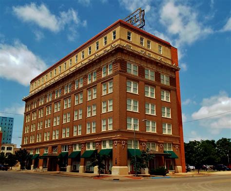 Wichita Falls TX - Hotel (a) | Mark Wyatt | Flickr