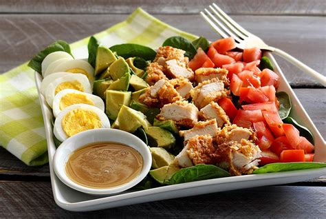 Paleo Macadamia Nut Chicken Salad | Paleo Newbie