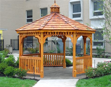 Customer's Photo - 12' Cedar Octagon Single Roof Gazebo