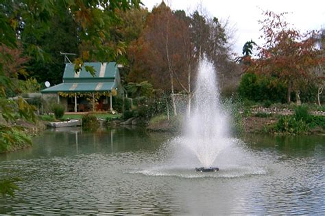 Otterbine Tri Star Floating Pond Fountain | Nashville Pond