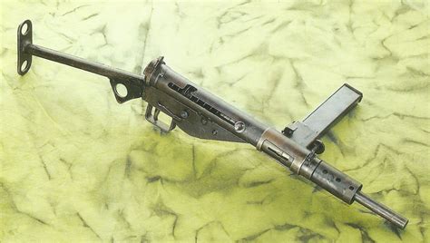 Sten Gun > WW2 Weapons