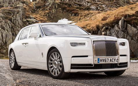 Rolls-Royce Phantom 2024 Precio - Wynn Amelina