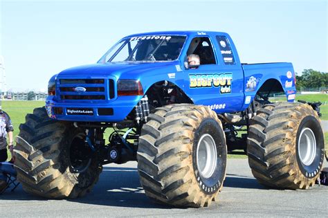 Bigfoot Classic | Monster trucks, Monster truck show, Monster