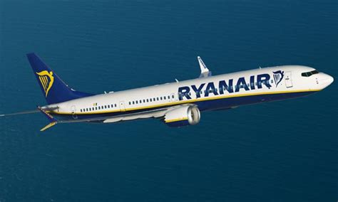 Ryanair passe une commande vertigineuse de 300 Boeing 737 MAX 10 pour ...