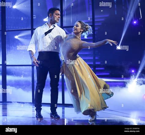 MIAMI, FLORIDA - OCTOBER 15: Contestant Pablo Montero dances on stage ...