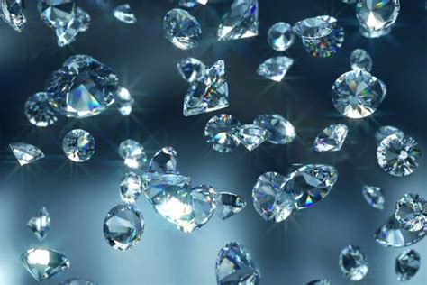 Russian diamonds continue entering EU market, will they be added to sanctions list?